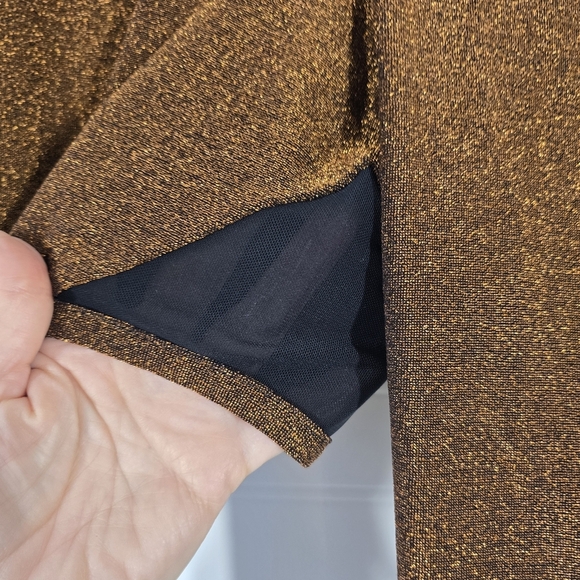 NWT Bardot Tuscany Long Sleeve Lurex Crop Top in Bronze Lur Medium - Picture 6 of 10